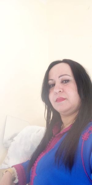 Photo 2 de Cherche une femme discrète, hijab, jilbab, ni9ab