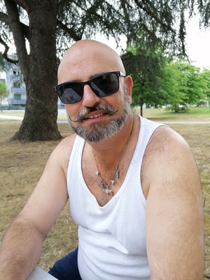 Profil Recherche dames de 55 a 85 ans marié ou pas veuve — Bayonne