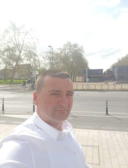 Profil Homme cherche Femme à Creteil