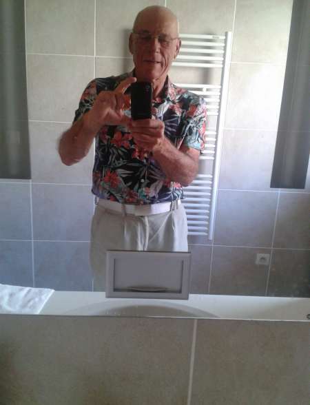 Profil Sugardaddy rech jeune femme (étudiante) 
