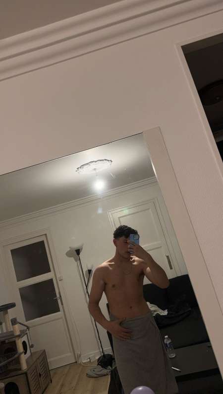 Profil Gigolo Grenoble à Grenoble